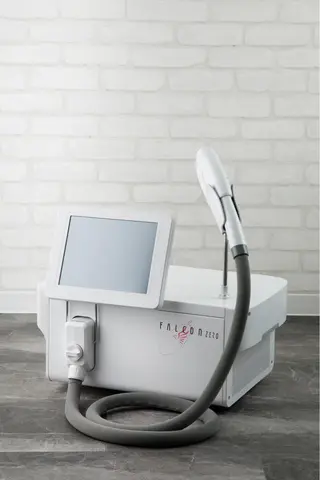 【EARTH鳥栖店】 中村咲姫のマツエク・マツパデザイン