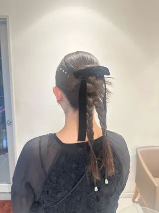 ロング カラー ヘアアレンジ タイトボブ個性派カラ ーAKANEのヘアスタイル