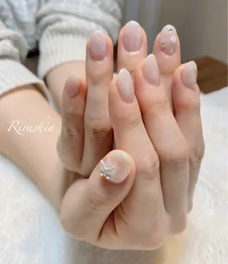 ネイル うる艶♡透明感ネイル Rirashiaのネイルデザイン