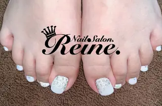 ネイル Nailsalon Reine所属・玉栄 伶奈のネイルデザイン