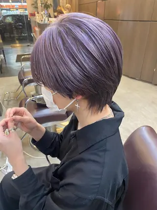 ショート カラー パーマ ヘアアレンジ メンズ キッズ ネイル viewstokyo所属・mana 暖色カラーカットのヘアスタイル