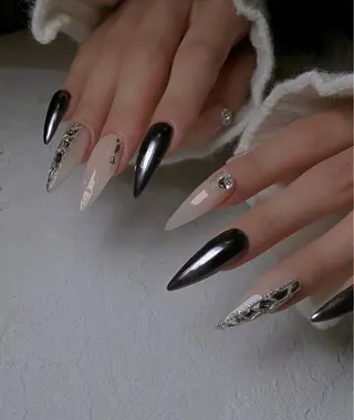 ネイル Lina nail所属・Lunaa 池袋のネイルデザイン