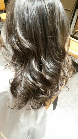 カラー 北野 親善のヘアスタイル