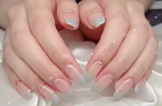 ネイル 高木 維麗絲のネイルデザイン