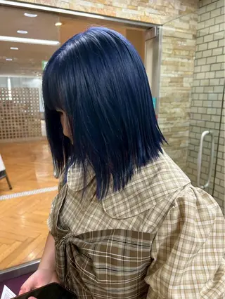 ミディアム カラー 池田凛/ ハイトーンカラーのヘアスタイル