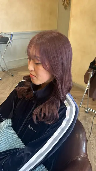 ロング カラー アオバ / ハイトーンカラーのヘアスタイル