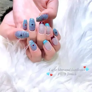 ネイル キラオメ Neneのネイルデザイン