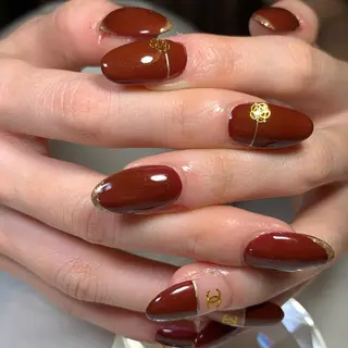 ネイル 蓑原 佳央里のネイルデザイン