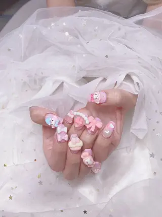 ネイル ジョリ kasumi🌹💅のネイルデザイン