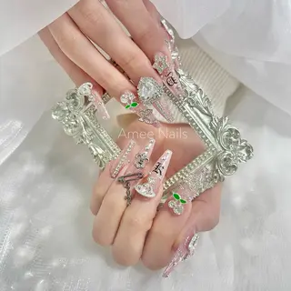 ネイル Amee Nailsalonのネイルデザイン