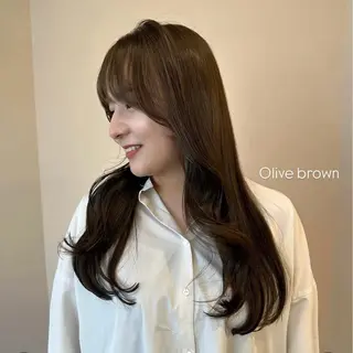 ロング カラー I'sland【アイランド】所属・NAKAHARA TSUKUSHIのヘアスタイル