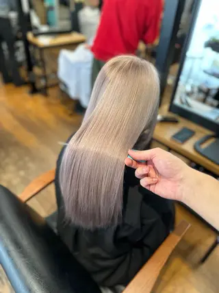 カラー 艶カラー／艶髪/川上 慶貴のヘアスタイル