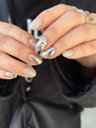 ネイル maktub ⌇nanaのネイルデザイン