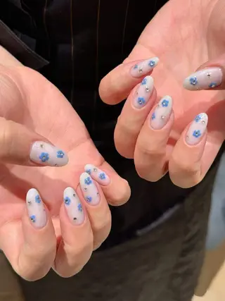 ネイル 相沢 さやかのネイルデザイン