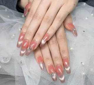 ネイル NiNa ビューティーサロン所属・Ni Naのネイルデザイン