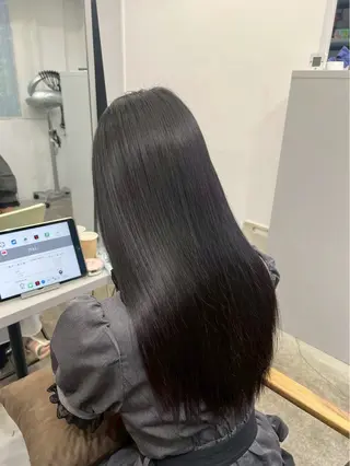 ロング パーマ ハイトーンカラー が絶対可愛い✨泰聖✨のヘアスタイル