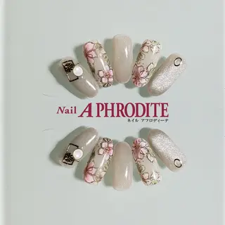 ネイル Nail  Aphroditeのネイルデザイン