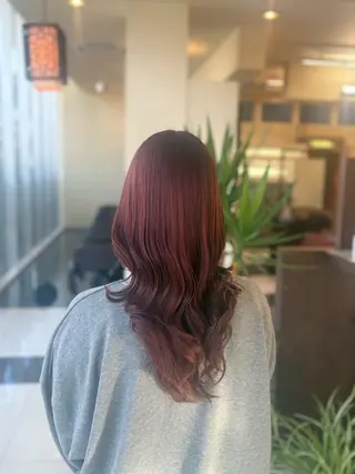 ロング カラー 垢抜けデザイナー/ ハイトーン/朝倉友香のヘアスタイル