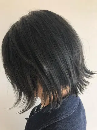 ショート カラー AMELIE.（アメリ）所属・松浦 圭希のヘアスタイル