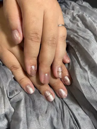 ネイル nail studio Ulu所属・漆崎 茜のネイルデザイン