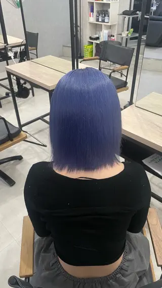 セミロング LOWRL所属・🎀ブリーチ/ エクステ/渋谷🎀のヘアスタイル