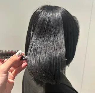 ショート カラー Ayaka🖤 ブリーチなしカラーのヘアスタイル