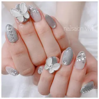 ネイル ＶＩＶＩ nailsalonのネイルデザイン