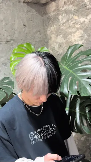 ショート カラー メンズ ハイトーン特化🌟 カワシマシュンスケのヘアスタイル