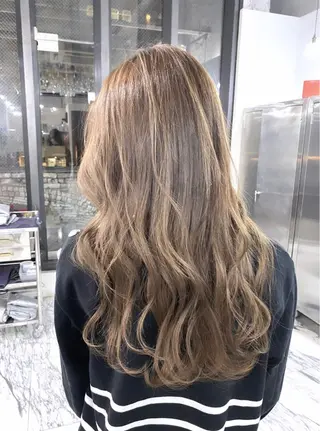 ロング カラー 👑圧倒的カラー👑 佐々木祐希のヘアスタイル