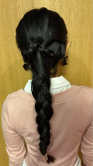 ヘアアレンジ VAN COUNCIL春日井店所属・り んのヘアスタイル