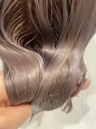 ロング カラー hair salon dot.tokyo color所属・MANAMI 🥀ウルフカットのヘアスタイル
