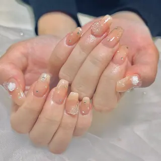 ネイル EmaNail天満橋店所属・EmaNail Risaのネイルデザイン