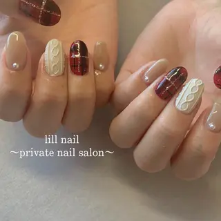 ミディアム pllia beautyのネイルデザイン