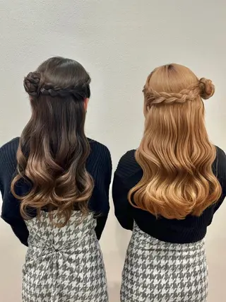 ロング ヘアアレンジ 𝒎𝒐𝒆🩰 名駅/ヘアメ/暖色♡のヘアスタイル