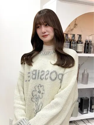 ロング カラー キダアヤカ/ 梅田/ベージュカラーのヘアスタイル