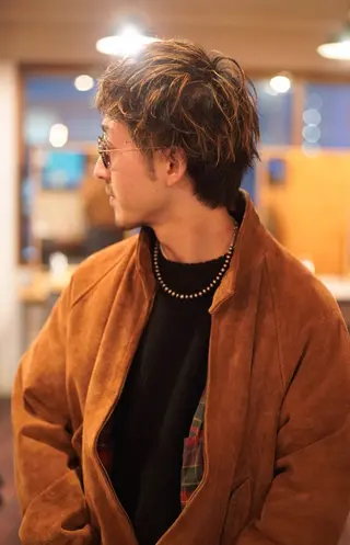 ショート カラー 千葉 慎也のヘアスタイル