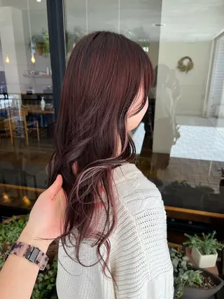 ロング anon所属・田中 結月のヘアスタイル