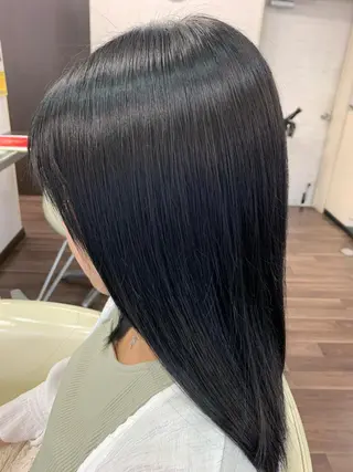 セミロング カラー 田光 美華のヘアスタイル