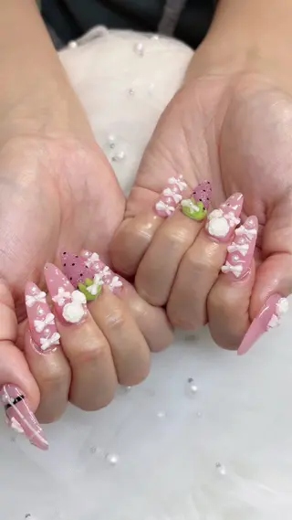 ネイル PLATA 未来のネイルデザイン