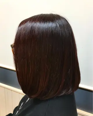 ミディアム カラー 工藤 梨花のヘアスタイル