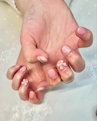 ネイル 新宿ネイルサロン ジェミディローサ所属・新宿ネイルサロン ジェミディローサのネイルデザイン