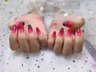 ネイル 🦋ネイルサロン ブラン🌈ゆりのネイルデザイン