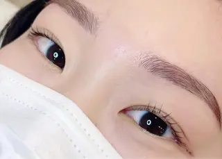 マツエク・マツパ アイブロウ 東野ゆい🌼 eyelashのマツエク・マツパデザイン