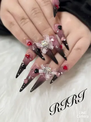 ネイル riri オーナーのネイルデザイン