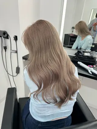 ロング カラー Neolive Luca　御茶ノ水店所属・透明カラー/韓国風 Subaruのヘアスタイル