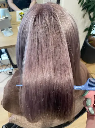 ミディアム 白木 遥のヘアスタイル