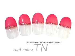 ネイル 中島 実穂のネイルデザイン