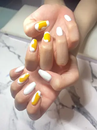 ネイル Hi Beauty 渋谷(ネイル、ハイパーナイフ6、脂肪れいきゃく、マッサージ&エステサロン)所属・Hi beauty 渋谷のネイルデザイン