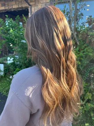 ロング 美容室　Luccica HAWAII所属・村田 翔のヘアスタイル