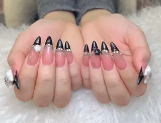 ネイル NIE MoMoのネイルデザイン